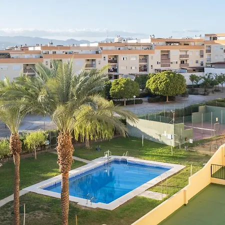 Nacho Piscina, Jardin Y Parking Apartamento